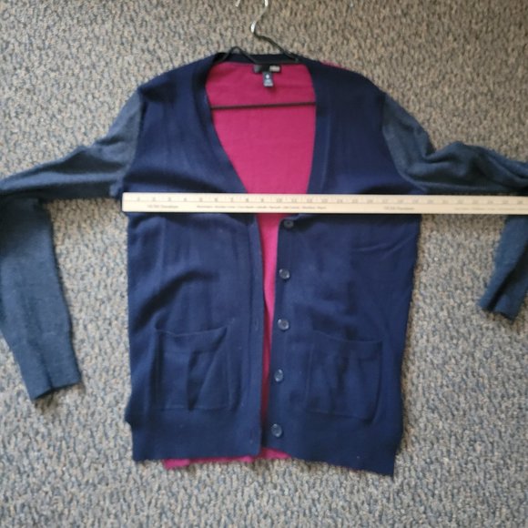 Aqua Cashmere Colorblock Cardigan Sweater Hot Pink Navy Grey Size Medium - Picture 8 of 9